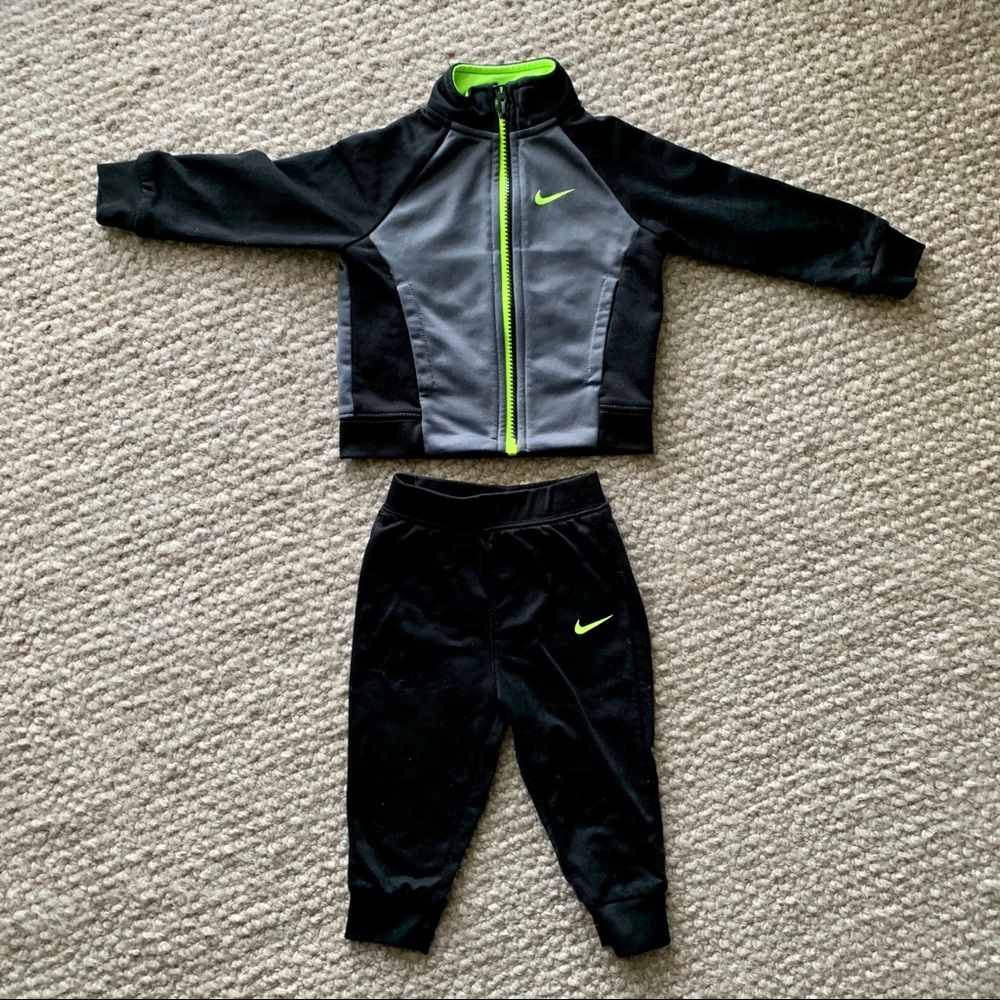 Nike Track Suit
